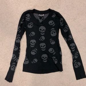 Sourpuss black and gray skull sweater size Medium